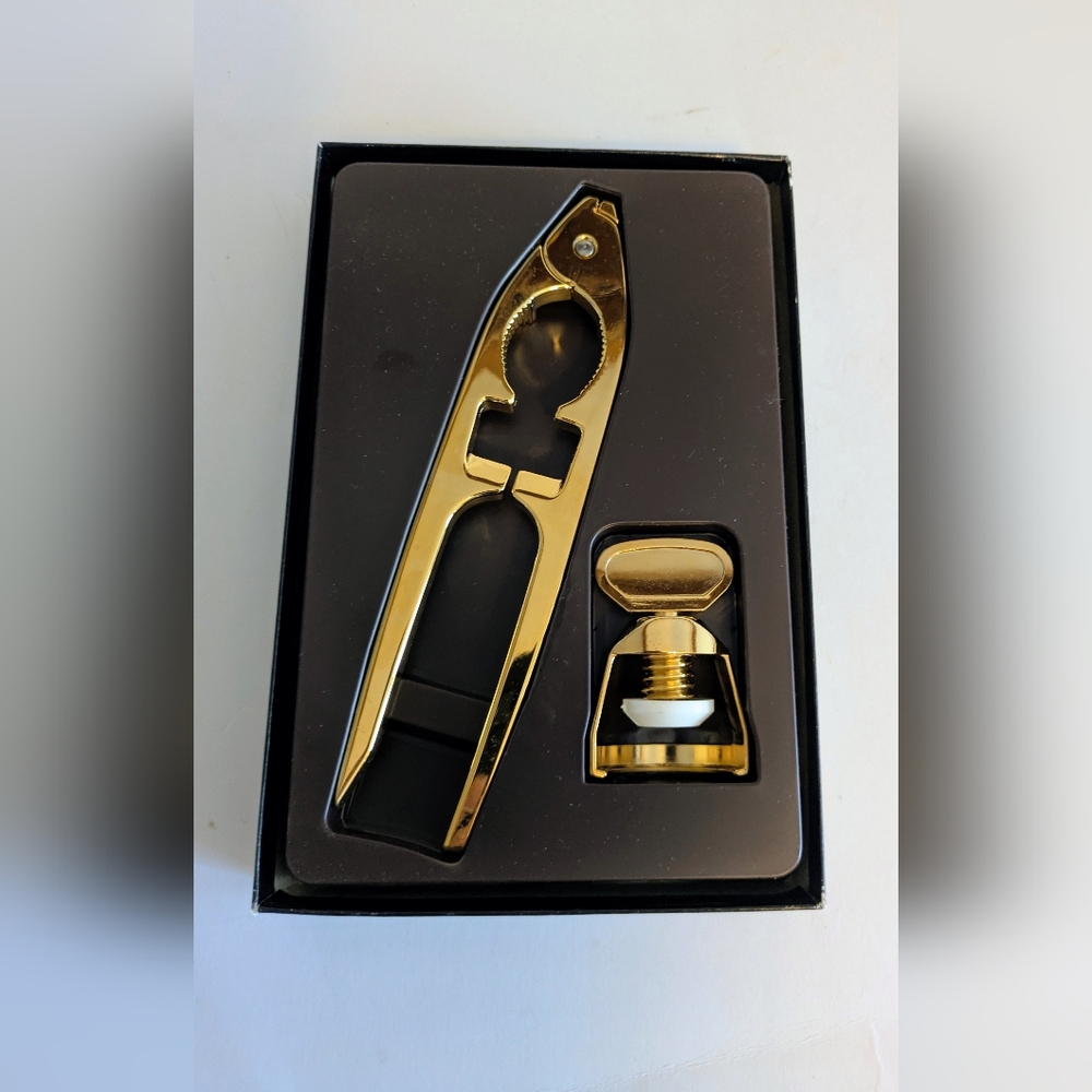 Barware And Bottle Sealer Set Gold Home Decor